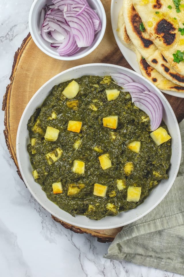 Saag Paneer Combo.